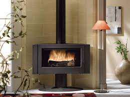 Печь-камин Invicta Antaya в интерьере чугунная Амазонка бай фото в Бобруйске