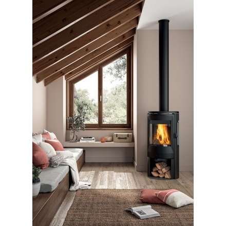 Купить Печь-камин Invicta Poele Neosen Etanche в интерьере чугунная в Бобруйске в Бобруйске