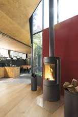 Купить Печь-камин Invicta Altara Plus в интерьере чугунная в Бобруйске в Бобруйске