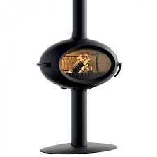 Купить Печь-камин Invicta Brio в интерьере чугунная в Бобруйске в Бобруйске