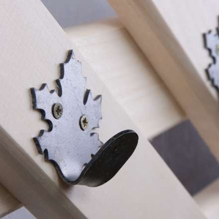 Вешалка Ромб с 5-ю железными кленовыми крючками в Бобруйске