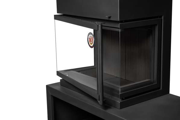 Камин МАДРИД на дровнике Гигант слева черный\белый шамот в Бобруйске