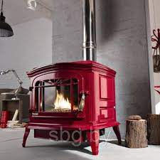 Печь-камин чугунный Invicta Bradford в интерьере Амазонка бай фото в Бобруйске