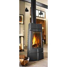 Печь-камин чугунный Invicta Chamane 14 в интерьере Амазонка бай фото  в Бобруйске