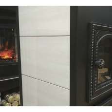 Недорогой камин со стеклом ЭТНА (ДТ-4С) с плитой и теплообменником Амазонка бай фото в Бобруйске