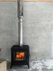 Купить чугунный Печь-камин EVEREST S13 в Бобруйске фото в интерьере в Бобруйске