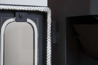 Стальной недорогой камин Бавария призматик пристенно-угловой фото в Бобруйске