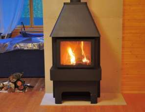 Недорогой камин Бавария три стекла графит фото в интерьере Недорогой камин Бавария три стекла графит фото в интерьере в Бобруйске