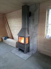 Недорогой камин Бавария со стеклами графит фото в интерьере Недорогой камин Бавария со стеклами графит фото в интерьере в Бобруйске