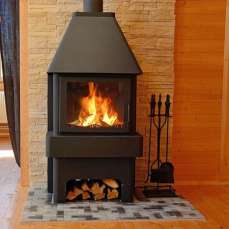 Стальной большой камин Бавария 3 стекла чёрная фото в Бобруйске