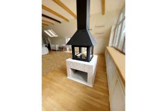 Стальной камин Эклипс островной 4D графит фото в интерьере в Бобруйске