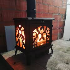 Печь-камин чугунный FireWay Demetra в интерьере Амазонка бай фото в Бобруйске