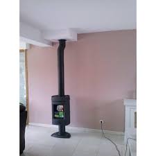 Печь-камин чугунный Invicta Mairy в интерьере Амазонка бай фото в Бобруйске