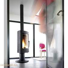 Печь-камин чугунный Invicta Alios в интерьере Амазонка бай фото в Бобруйске