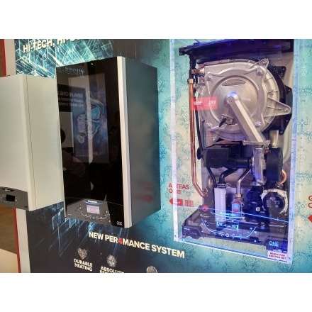 Конденсационный газовый котел Ariston GENUS ONE SYSTEM 24 в Бобруйске