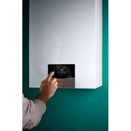 Газовый котел Vaillant VU 25CS/1-5 (N-INT4) ecoTEC plus в Бобруйске